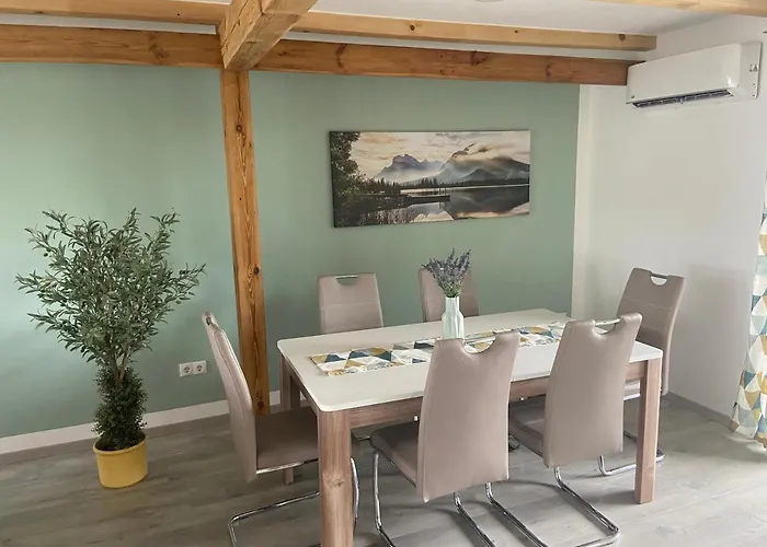 Maisonette-Wohnung An Der Weissen Mauer 14